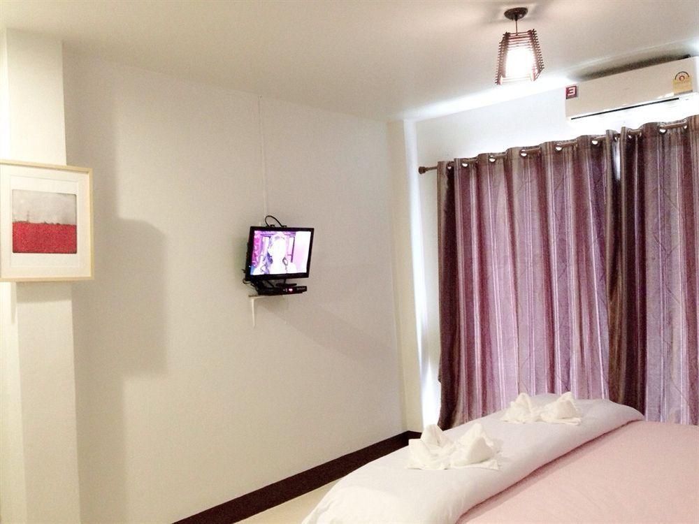 Hotel Lom La Lanta Ko Lanta Esterno foto
