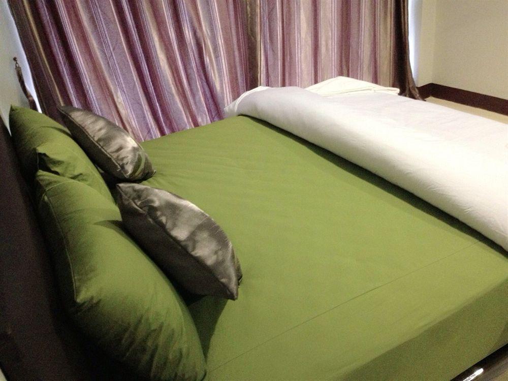 Hotel Lom La Lanta Ko Lanta Esterno foto