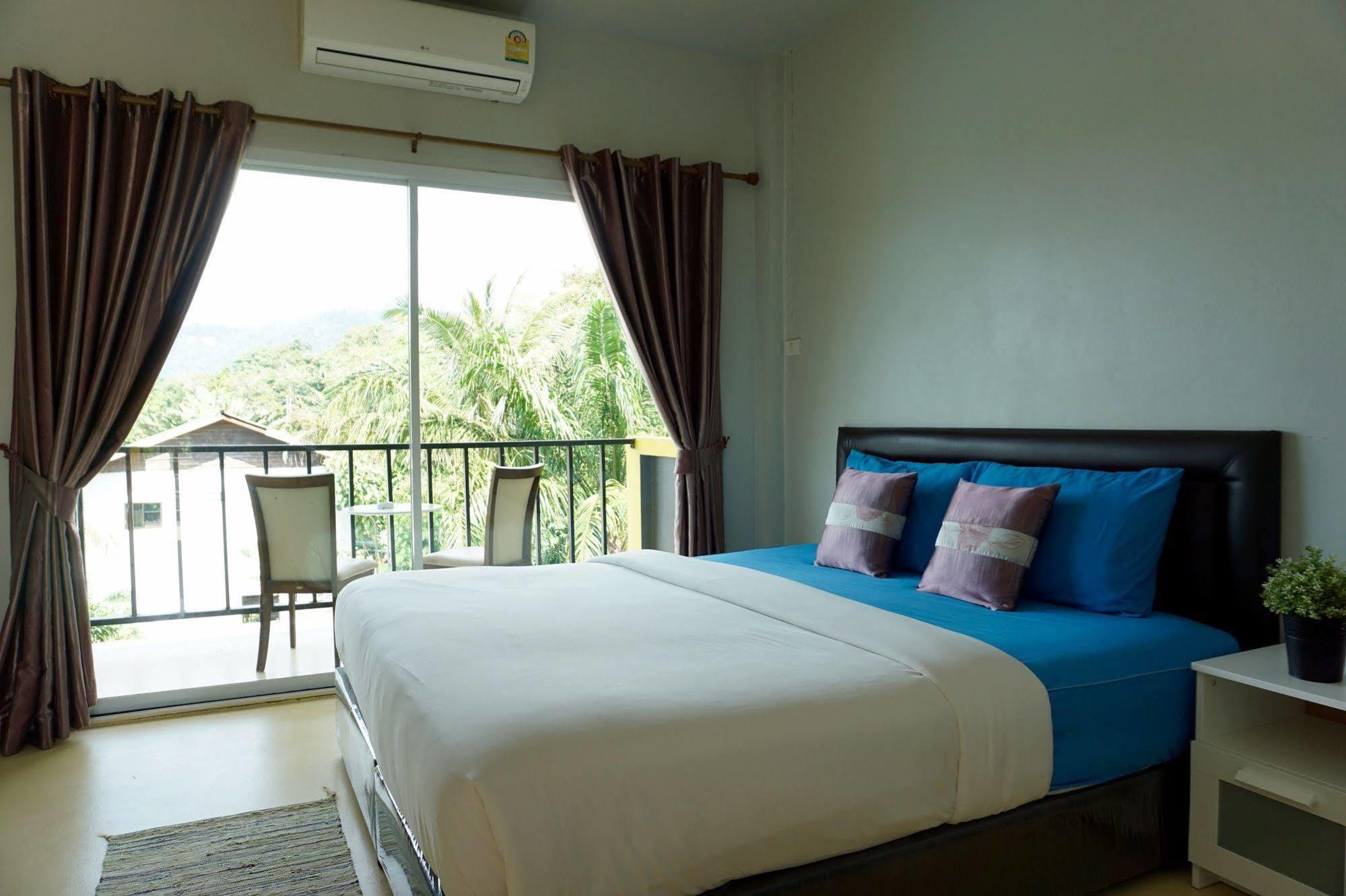Hotel Lom La Lanta Ko Lanta Esterno foto