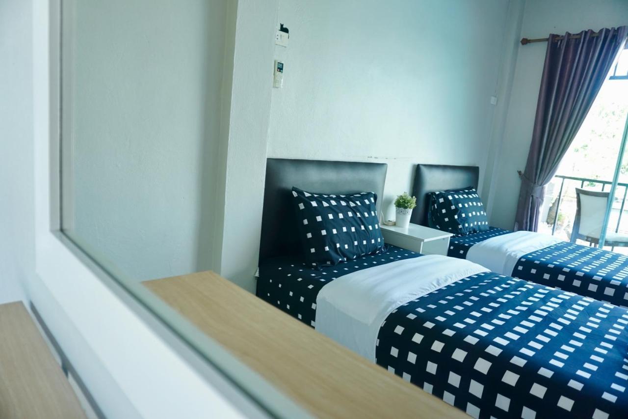 Hotel Lom La Lanta Ko Lanta Esterno foto